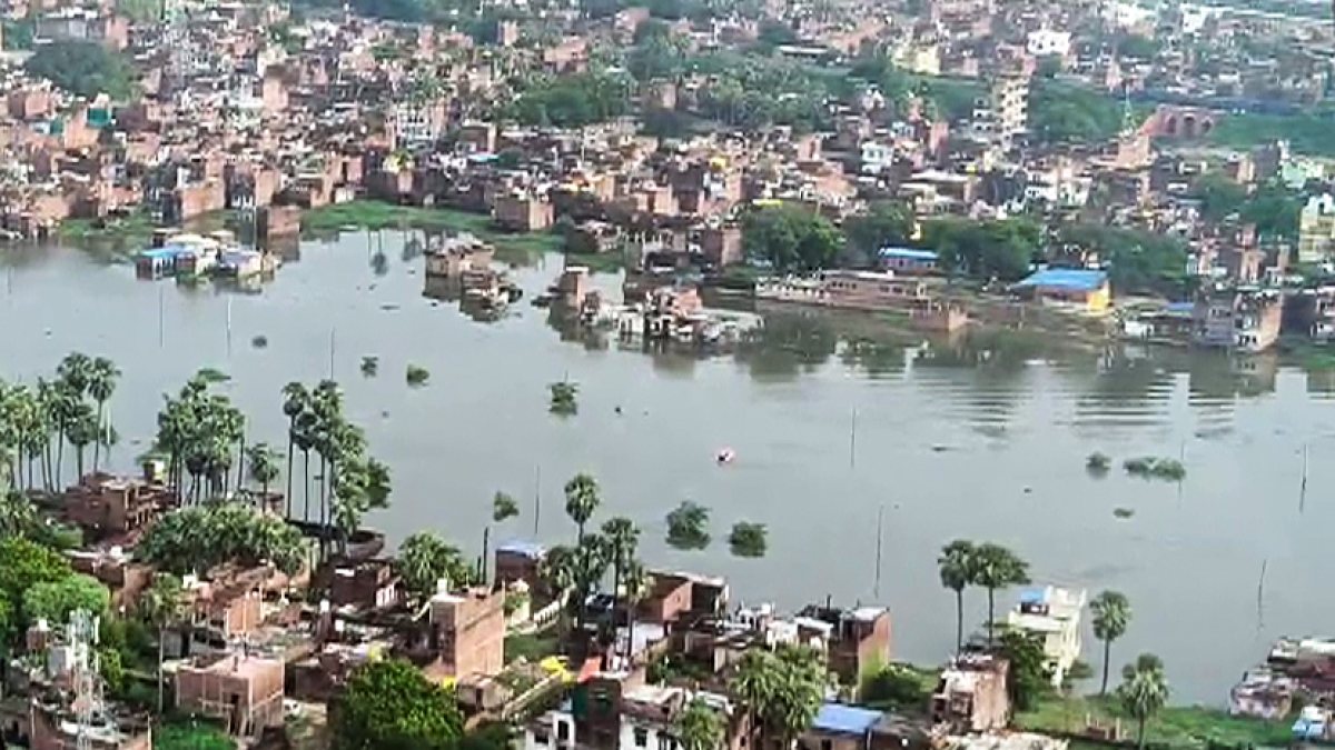Aerial survey reveals flood damage along Varuna River in Varanasi