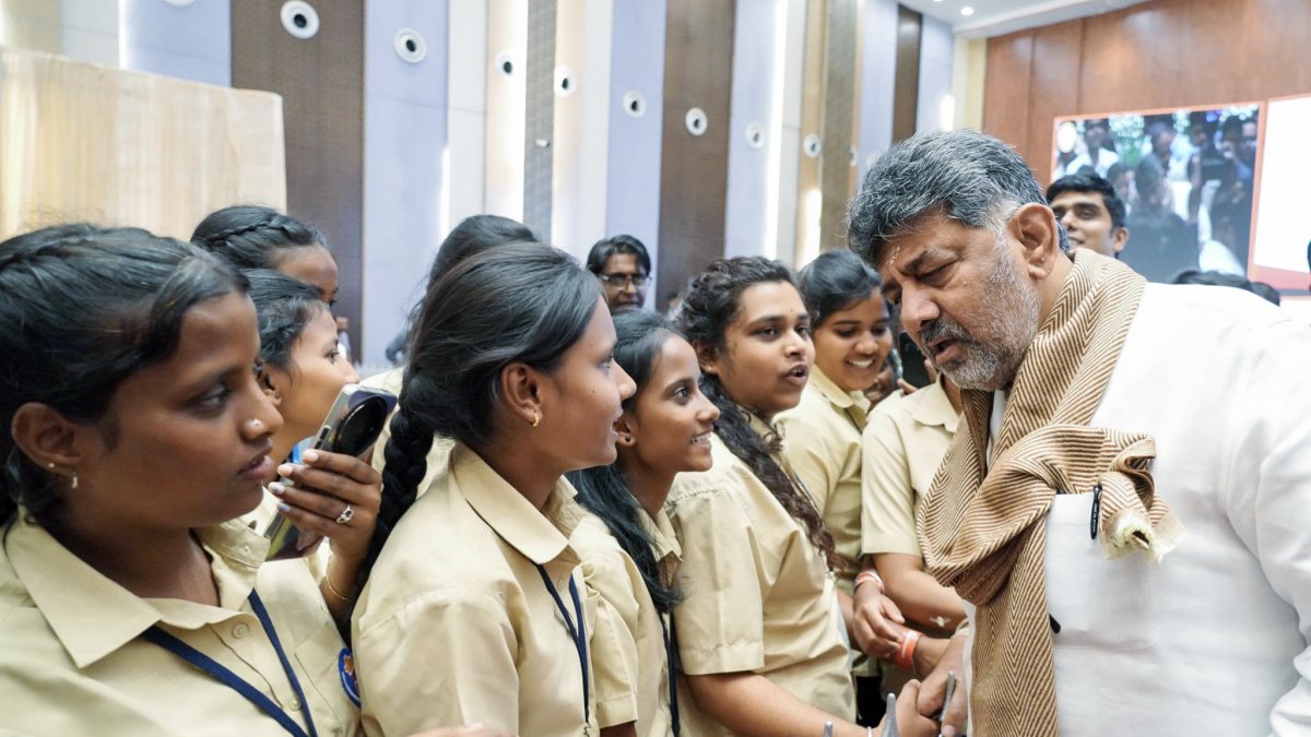Karnataka CM interacts with students at Study Abroad 2026 event