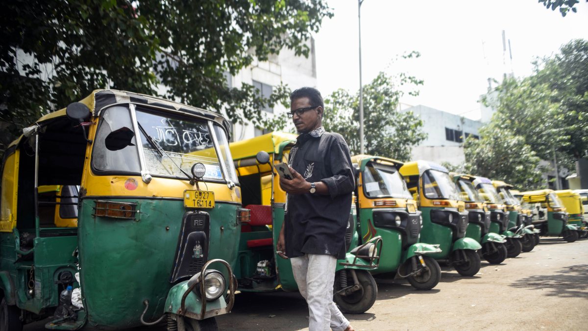 Auto rickshaw strike hits Ahmedabad roads