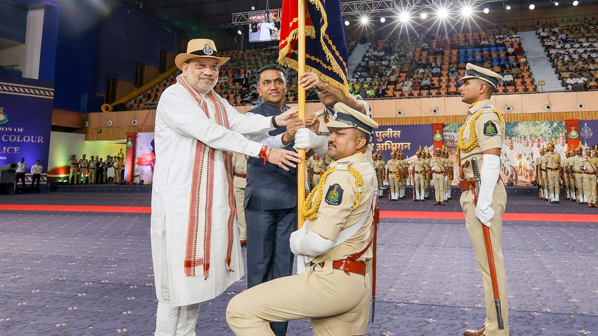 Amit Shah, Pramod Sawant at Goa Police colour award ceremony