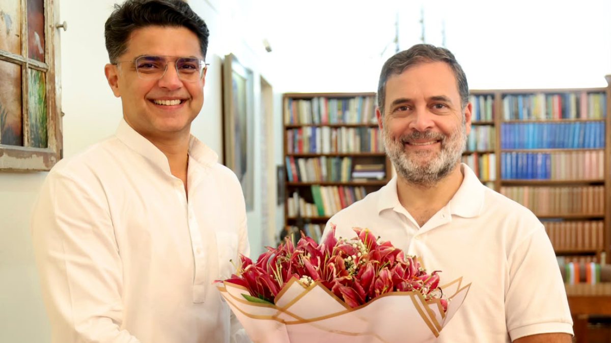 Rahul Gandhi meets Sachin Pilot at 10 Janpath