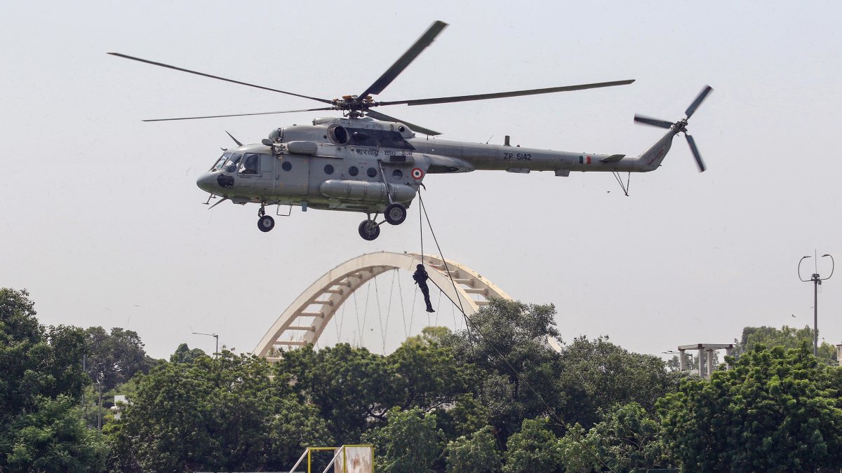 NSG conducts mock drill at Jawaharlal Nehru Stadium ahead of BRICS Summit