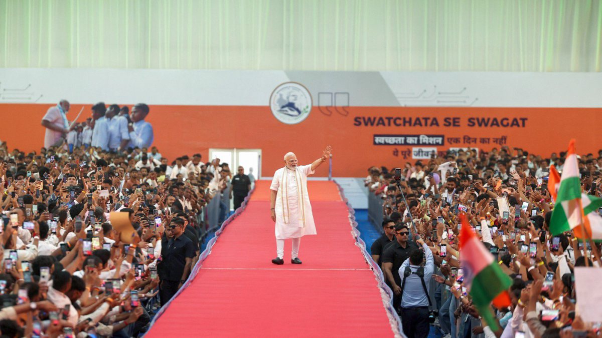 PM Modi waves at NaMo for Viksit Bharat event in Vadodara