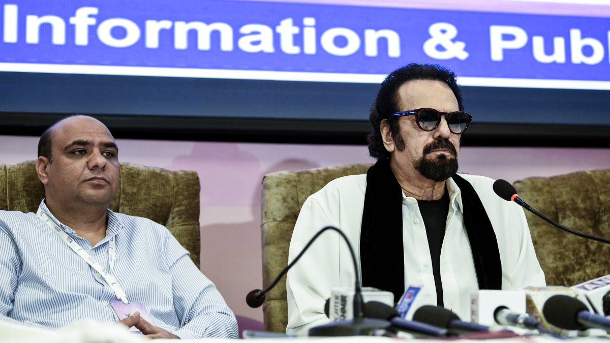 Filmmaker Akbar Khan meets media at Srinagar film festival