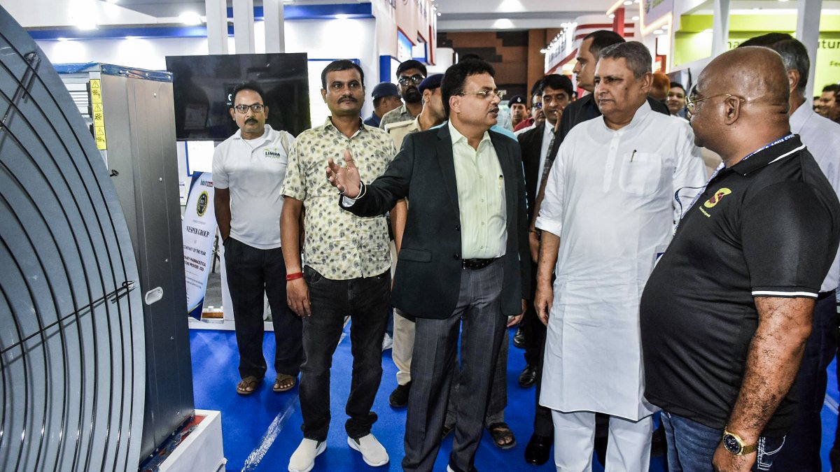 Bihar Dy CM inspects poultry expo ahead of inauguration