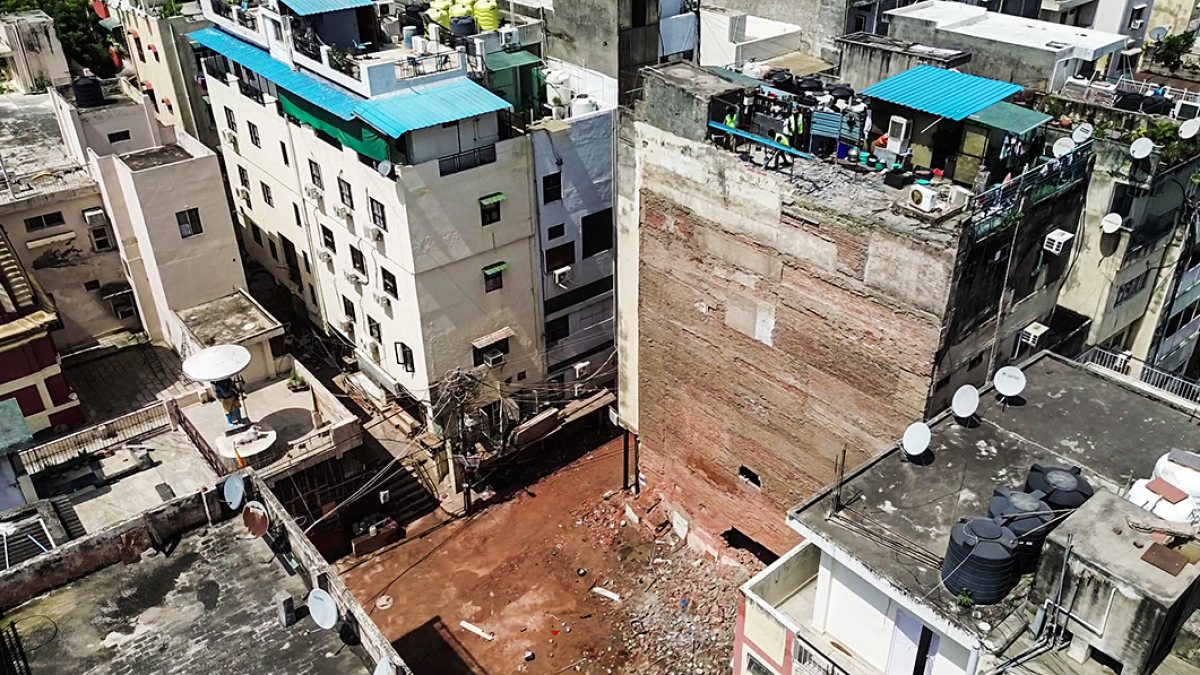 Aerial view of weakened building declared dangerous in Delhi