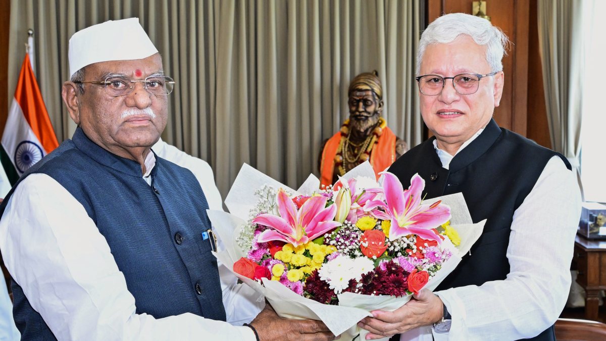 Rajasthan Governor meets Maharashtra Governor in Mumbai