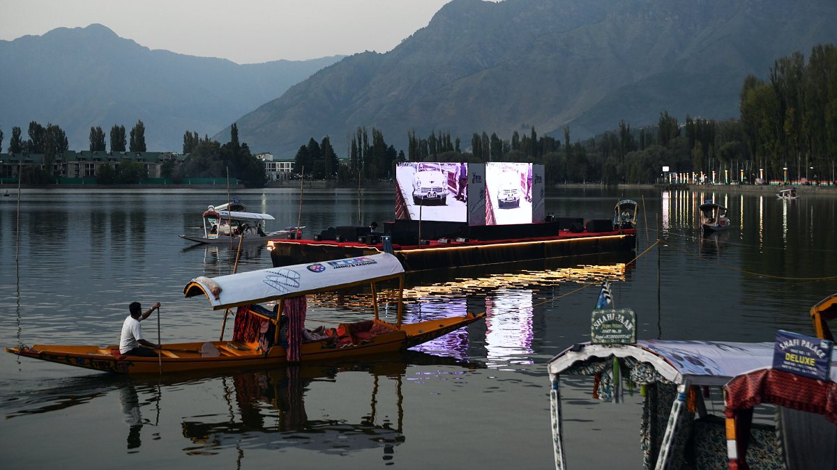 Floating cinema opens on Dal Lake in Srinagar