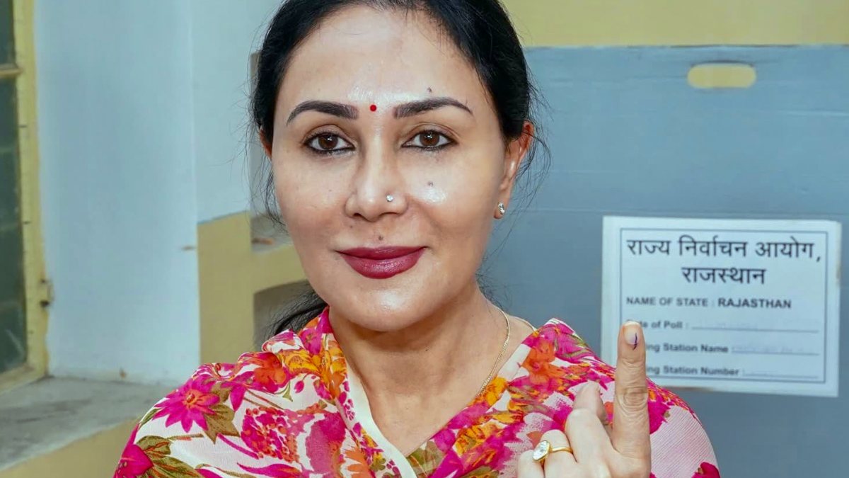Rajasthan deputy CM Diya Kumari votes in civic polls