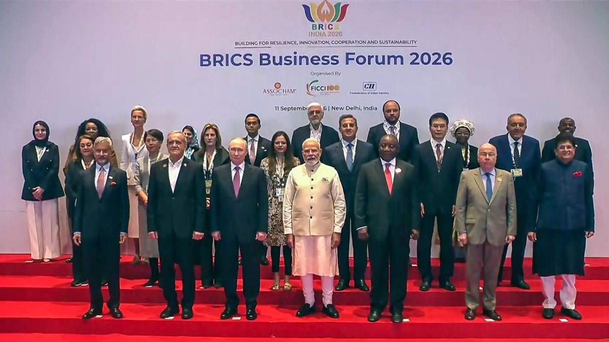 PM Modi with Putin and other leaders at BRICS Summit 2026
