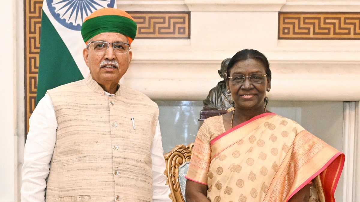 Meghwal calls on President Murmu at Rashtrapati Bhavan