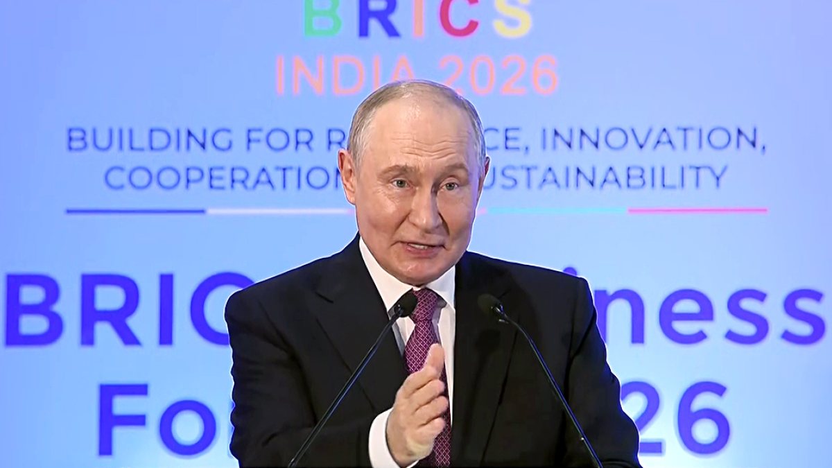 Putin addresses BRICS Business Forum leaders session in New Delhi