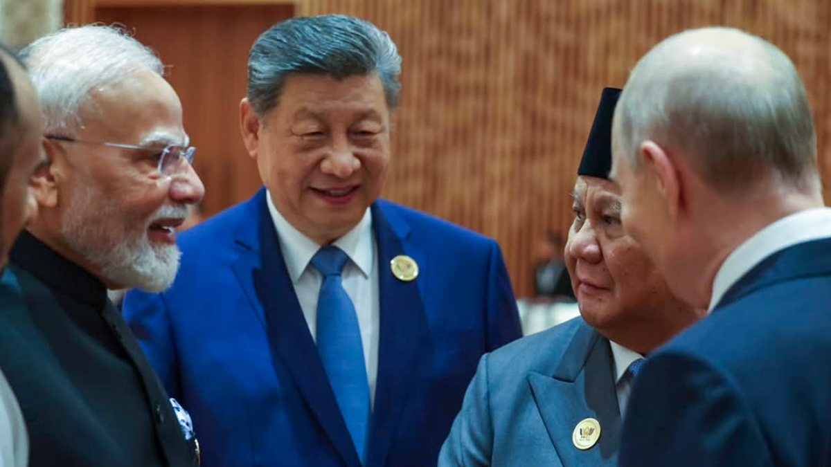 PM Modi Xi Putin at BRICS Summit in New Delhi