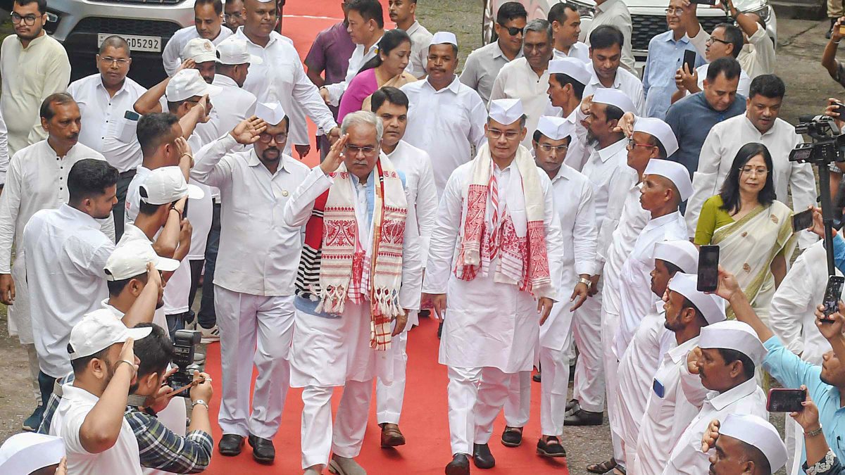 Bhupesh Baghel welcomed at Rajiv Bhawan for Assam Congress meeting