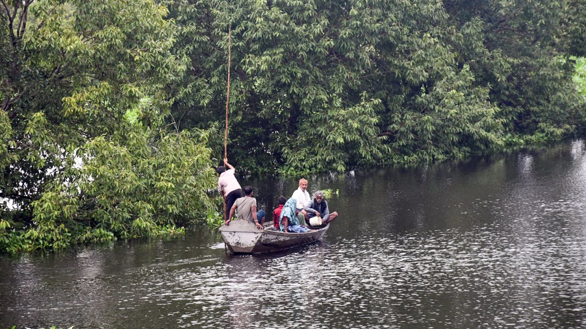 Ganga floodwaters inundate Kanpur low-lying areas