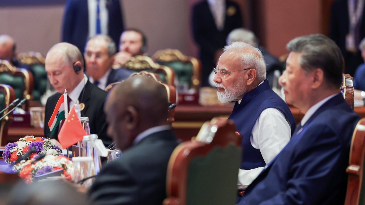 PM Modi attends BRICS session on inclusive global growth in Delhi