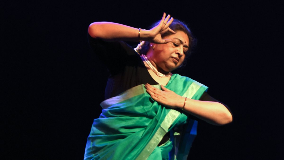 Tanushree Shankar performs at Kelucharan Mohapatra centenary in Kolkata