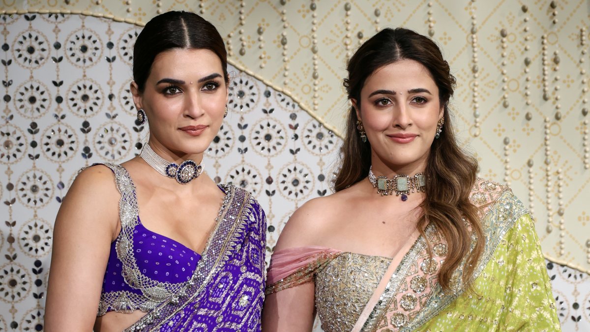 Kriti and Nupur Sanon attend Ambani Ganesh Chaturthi at Antilia