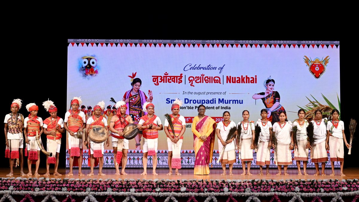 President Murmu attends Nuakhai festival celebration at Rashtrapati Bhavan