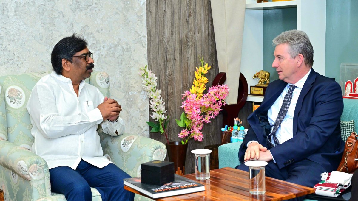 Jharkhand CM Hemant Soren meets Australian consul-general in Ranchi
