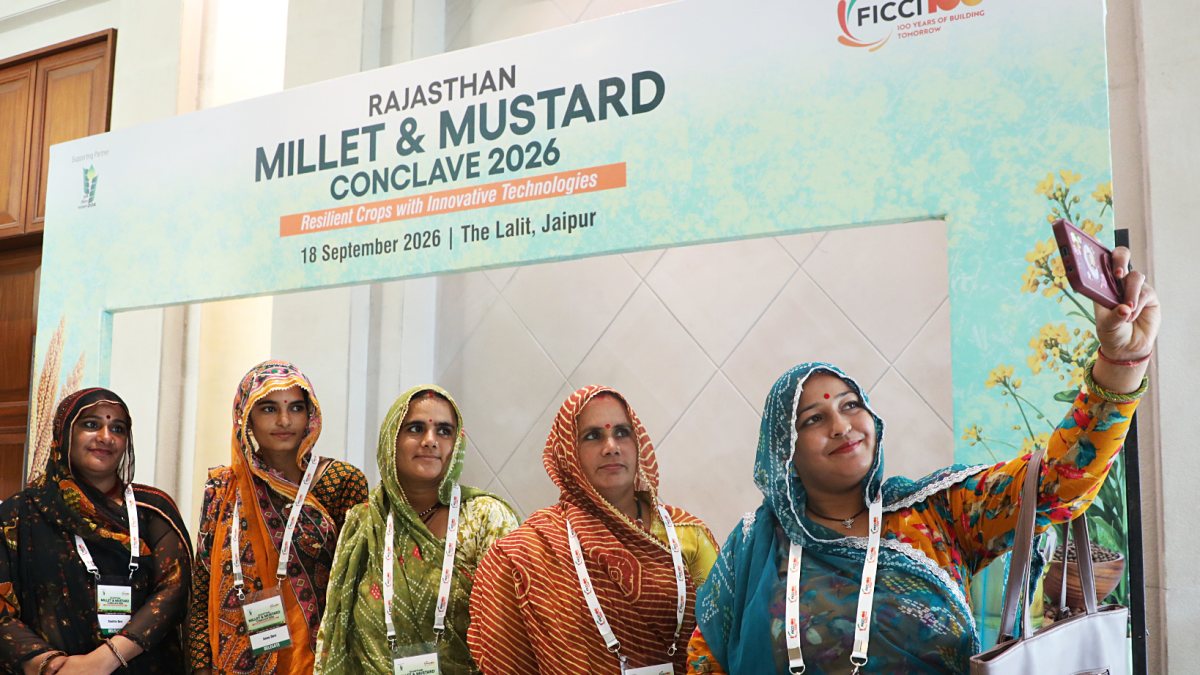 Women take group selfie at Rajasthan Millet and Mustard Conclave 2026