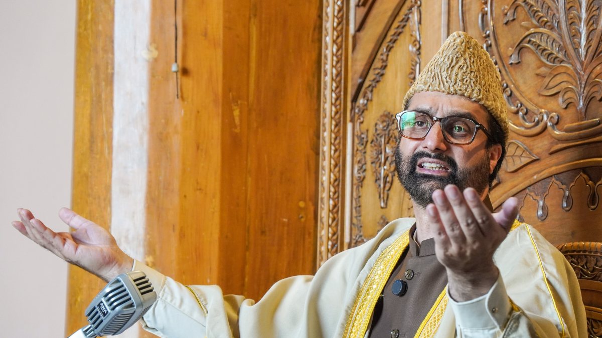 Mirwaiz Umar Farooq addresses Friday congregation in Srinagar
