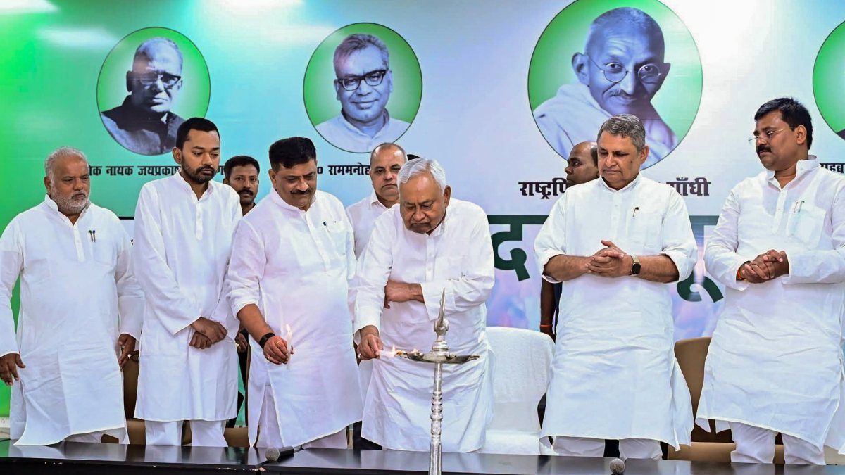 Nitish Kumar inaugurates JD(U) orientation programme in Patna