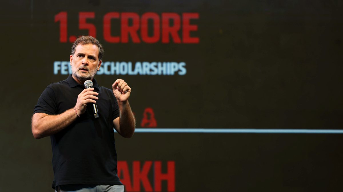 Rahul Gandhi speaks at Chhatron Ki Goonj programme in Indore