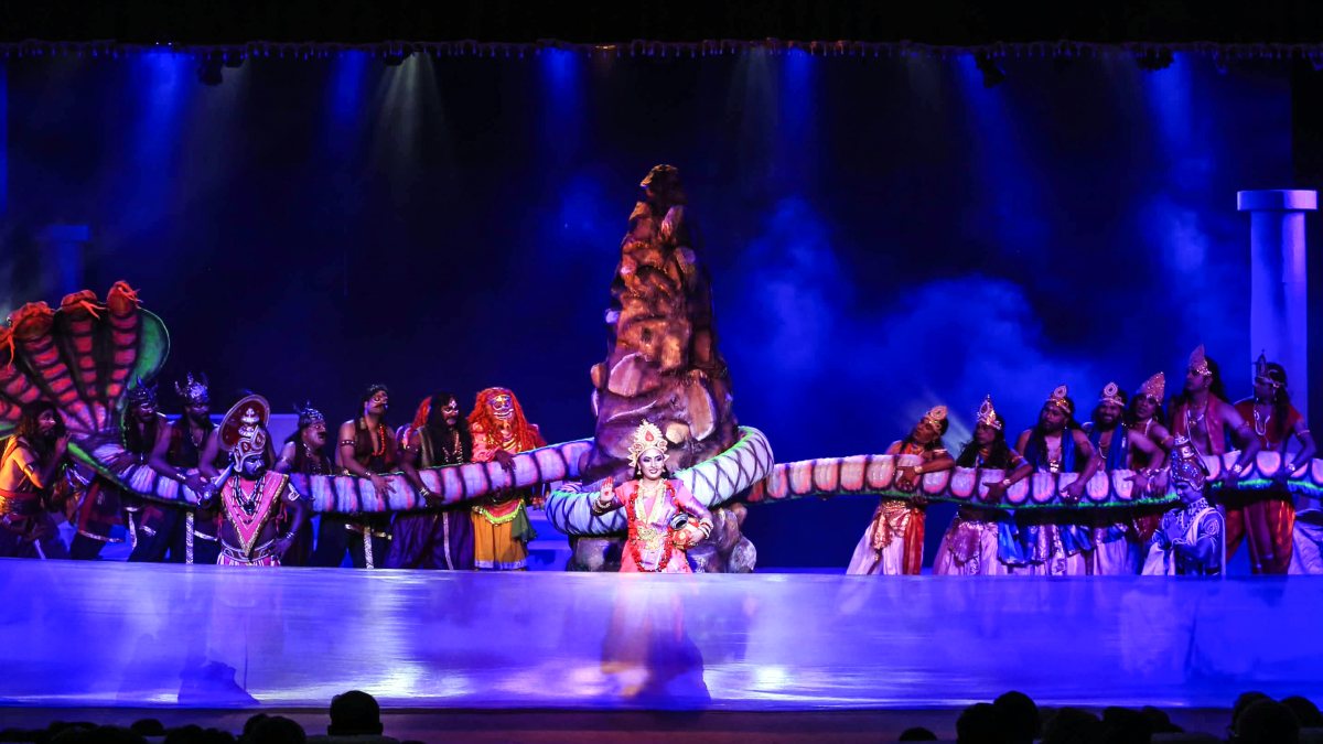 Artists depict Samudra Manthan in Jaipur theatrical production