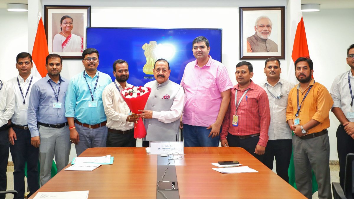 Central Secretariat Group-C delegation meets Jitendra Singh