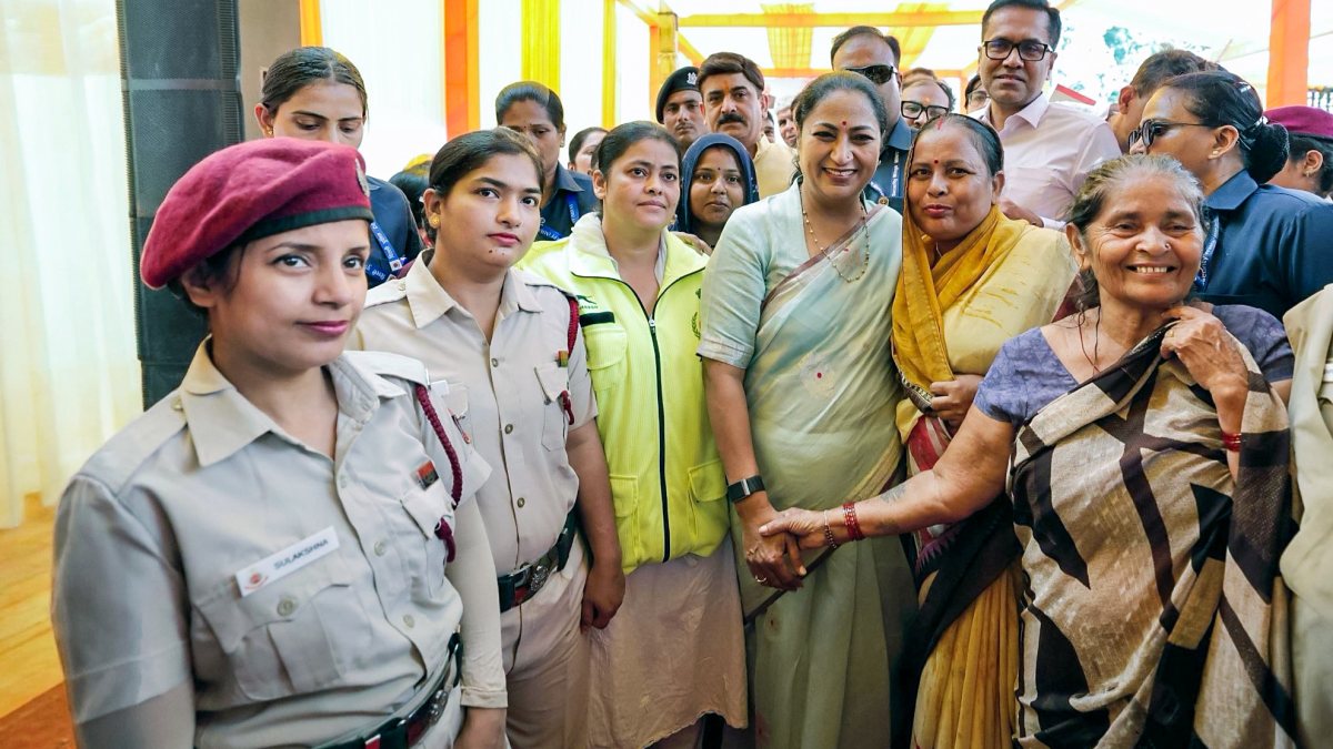 Delhi CM Rekha Gupta inaugurates Ayurvedic hospital in Shalimar Bagh