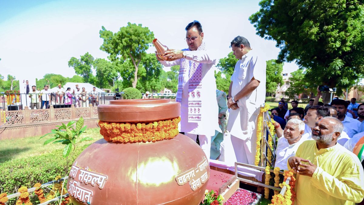 Rajasthan CM Bhajanlal Sharma performs ritual at Bikaner veterinary university program