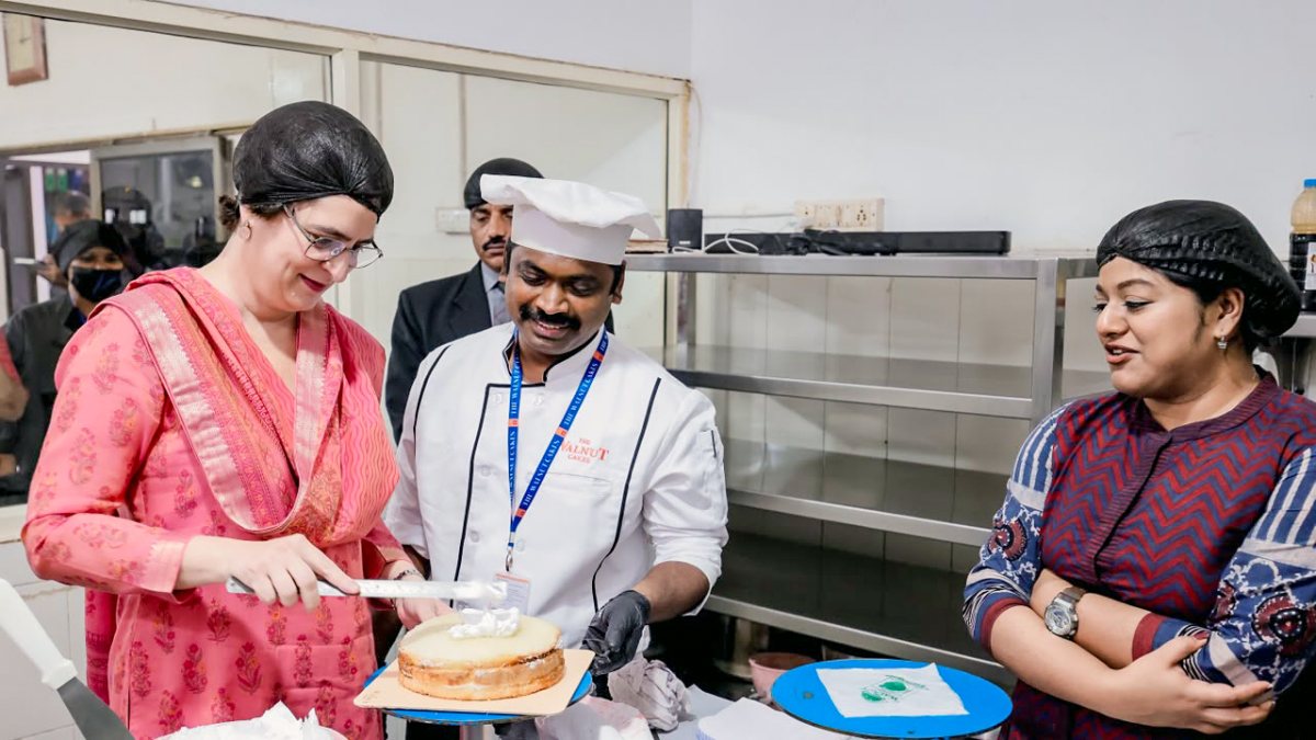 Priyanka Gandhi bakes cake at Wayanad baking unit