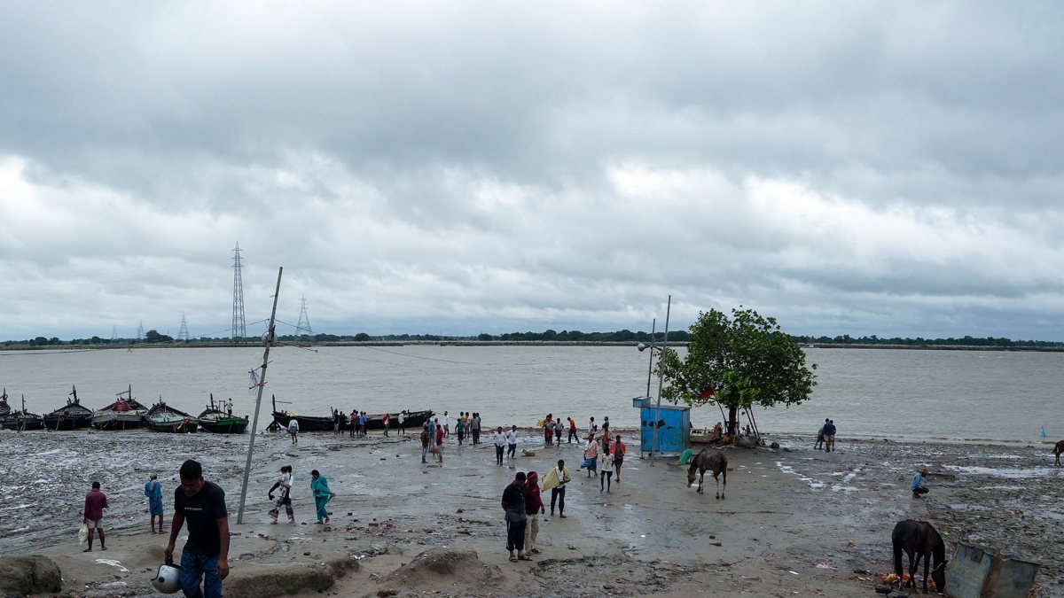 Dark clouds hover over Ganga in Patna