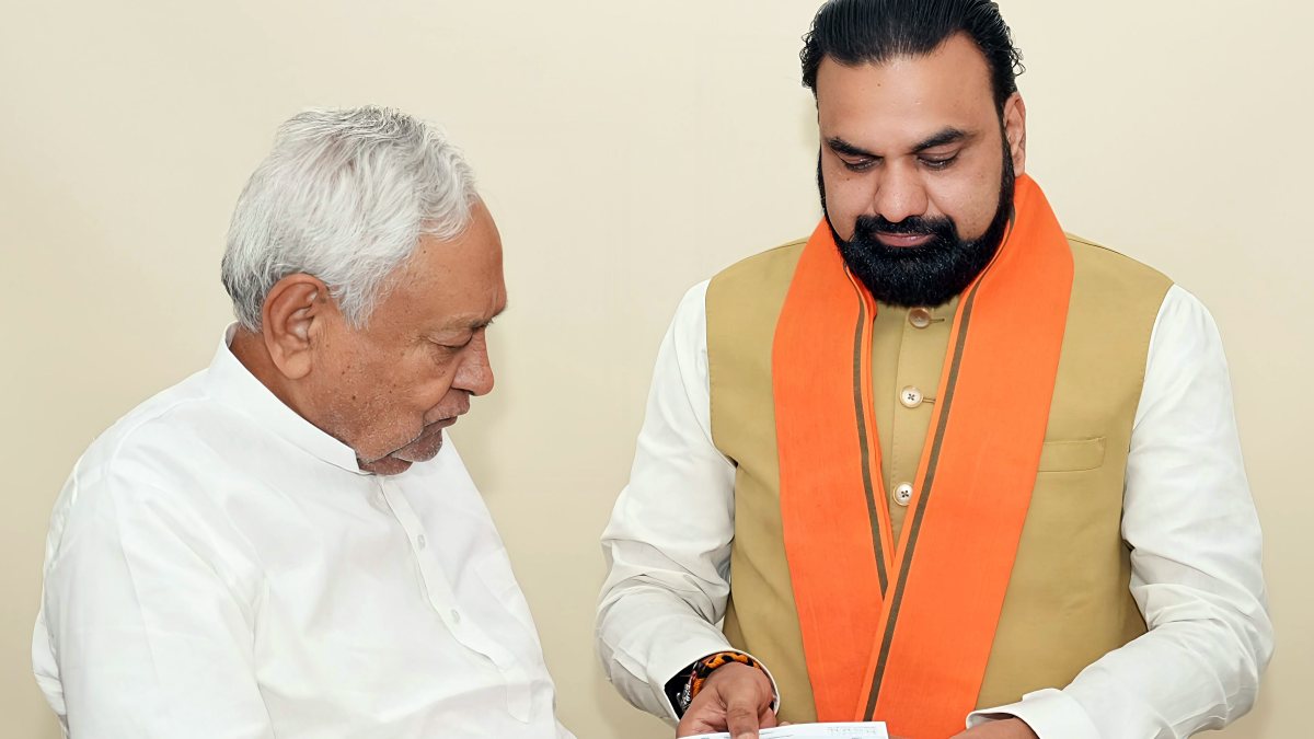 Nitish Kumar donates salary to Bihar flood relief fund