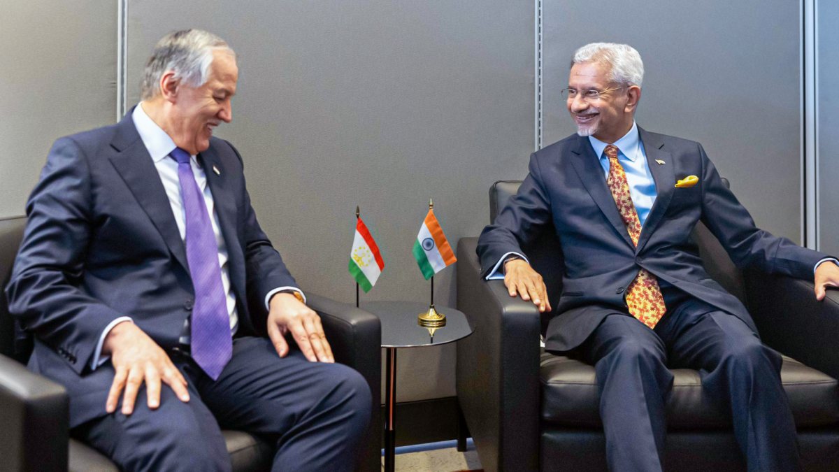 Jaishankar meets Tajikistan foreign minister at UNGA sidelines