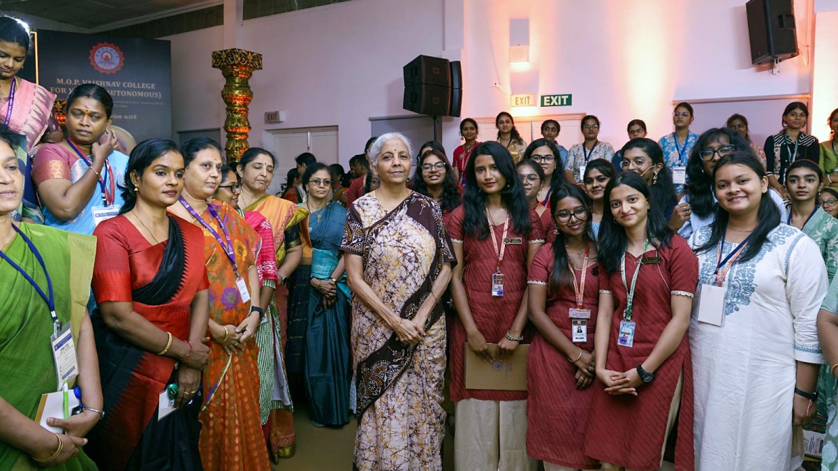 Nirmala Sitharaman poses with students at Chennai college