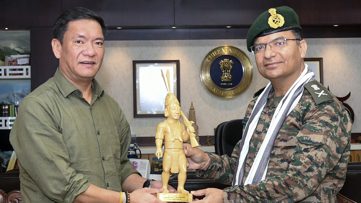 Arunachal CM Pema Khandu meets Lt Gen Mohit Wadhwa in Itanagar