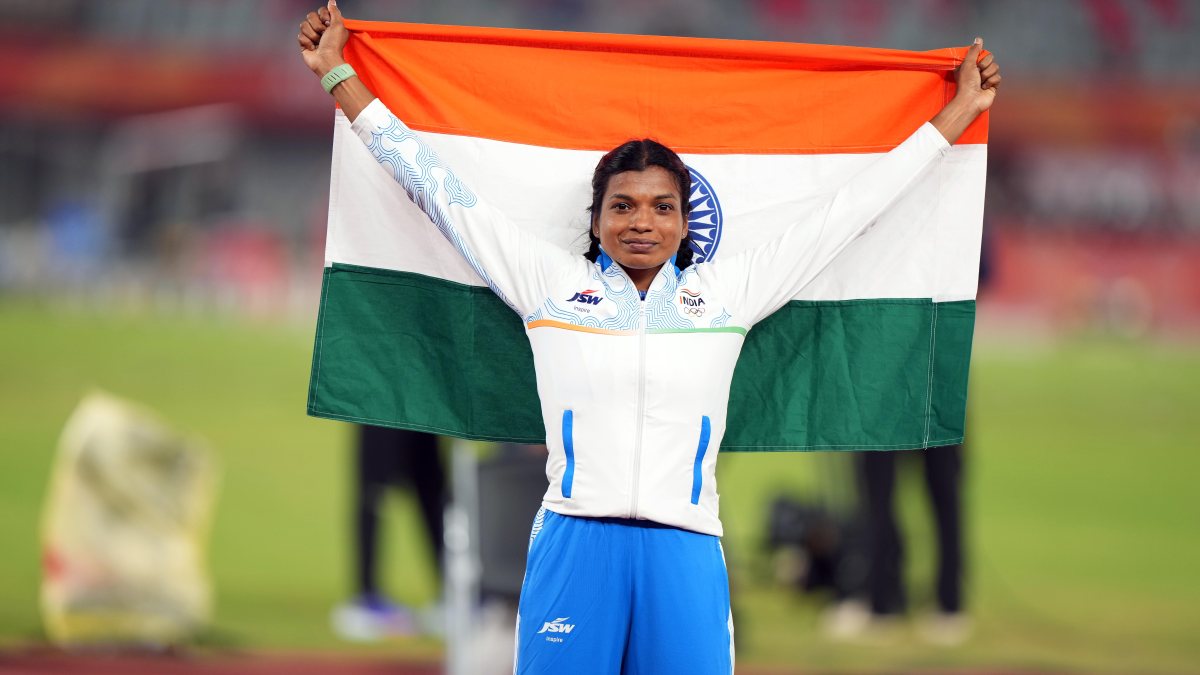 Baranica Elangovan wins bronze in women's pole vault at Asian Games