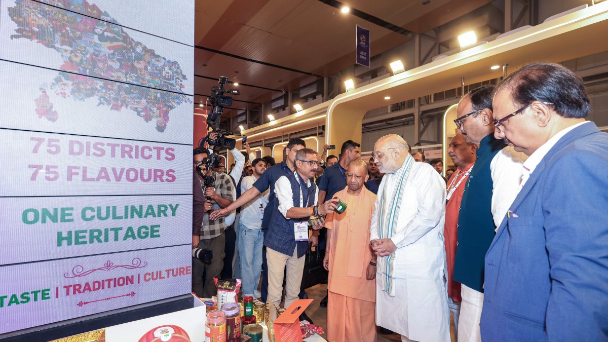 Amit Shah and Yogi Adityanath attend UP International Trade Show