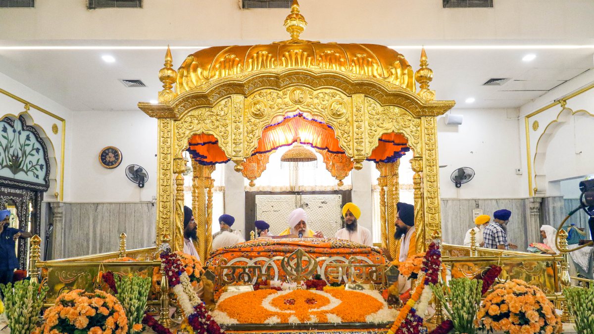 Golden canopy on display at Sikh martyrdom anniversary in Delhi