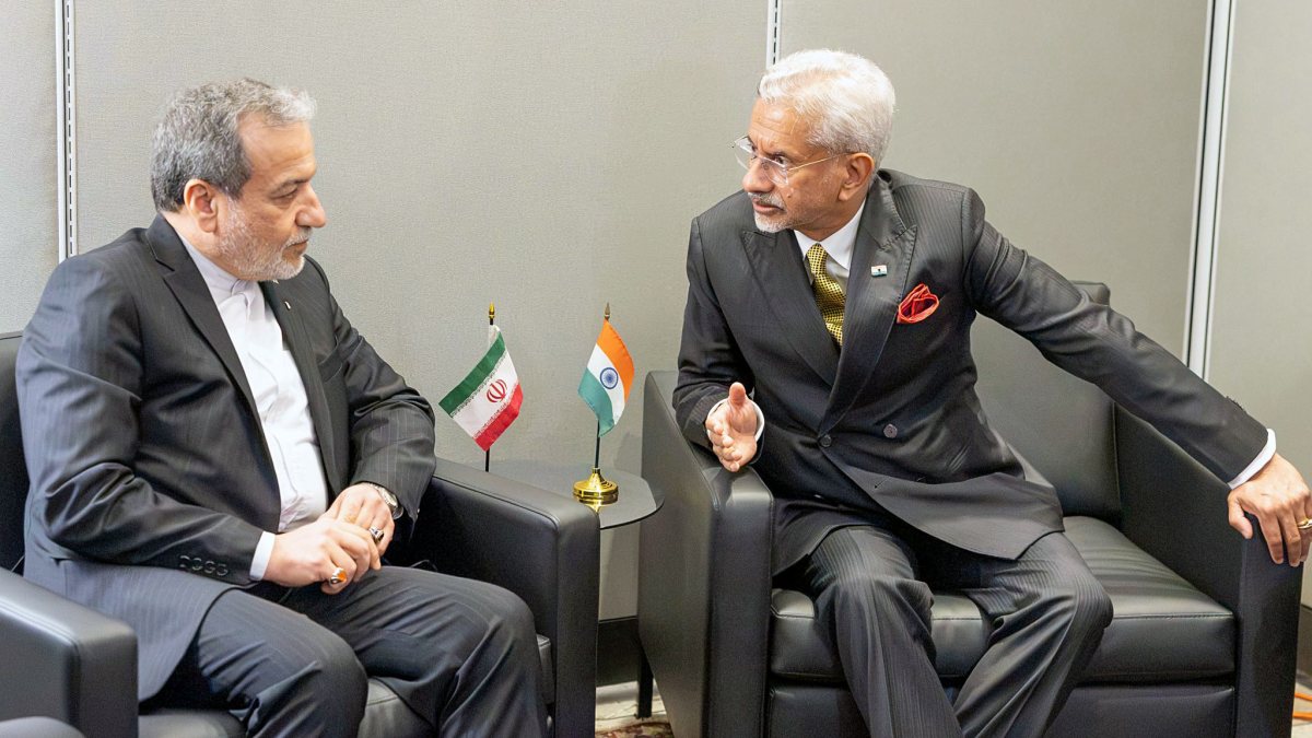 Jaishankar meets Iran counterpart on UNGA sidelines in New York