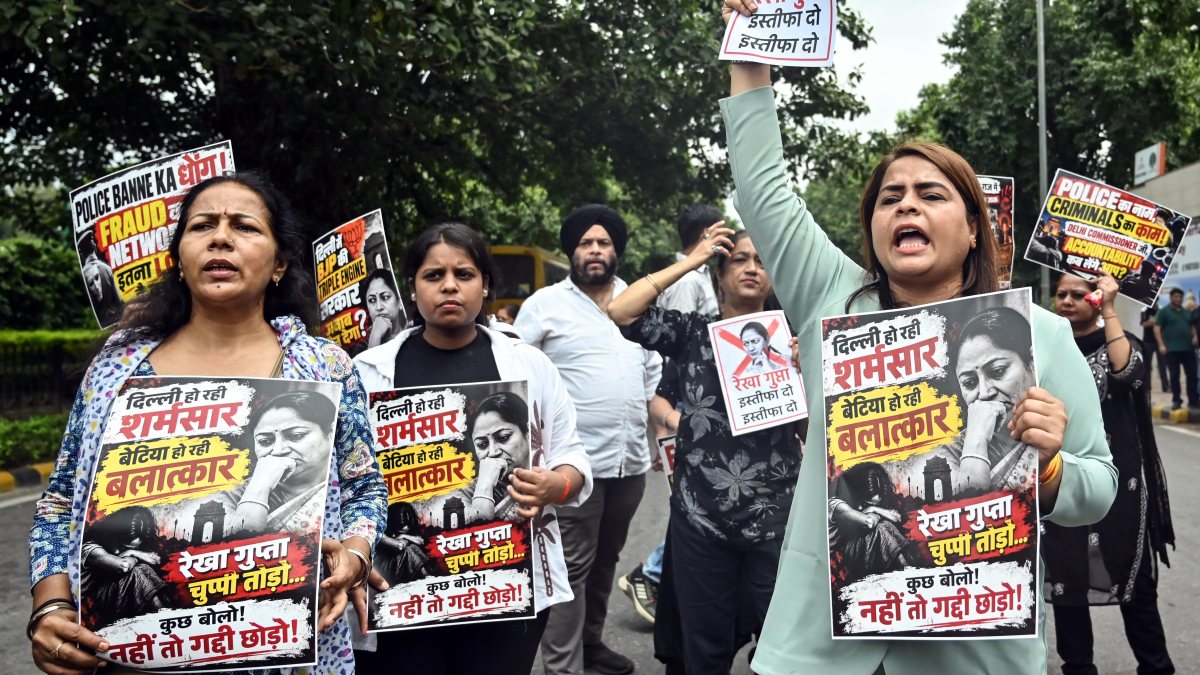 Mahila Congress protests rising crimes against women in Delhi
