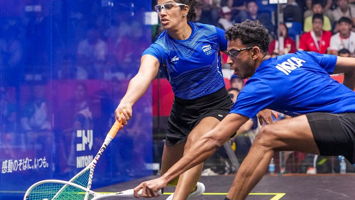 PM Modi congratulates squash pair on Asian Games bronze