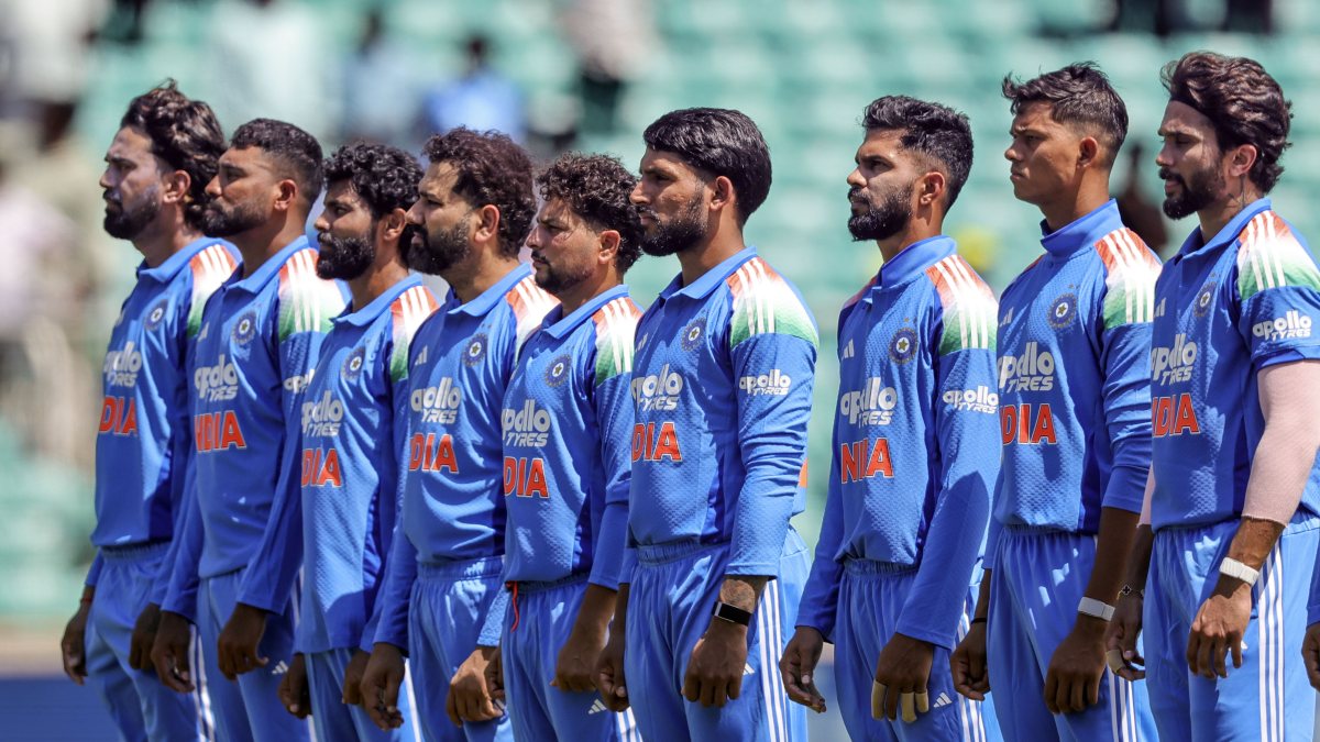 Indian players stand for national anthem before 1st ODI