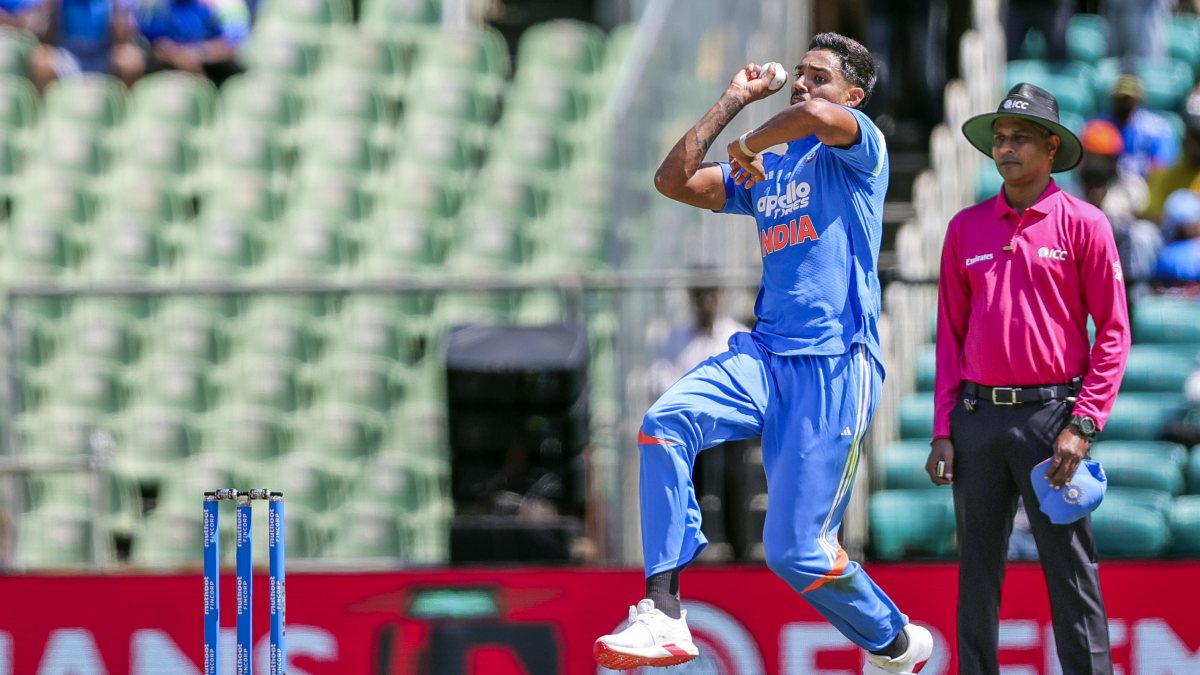 Gurnoor Brar bowls in India vs West Indies 1st ODI