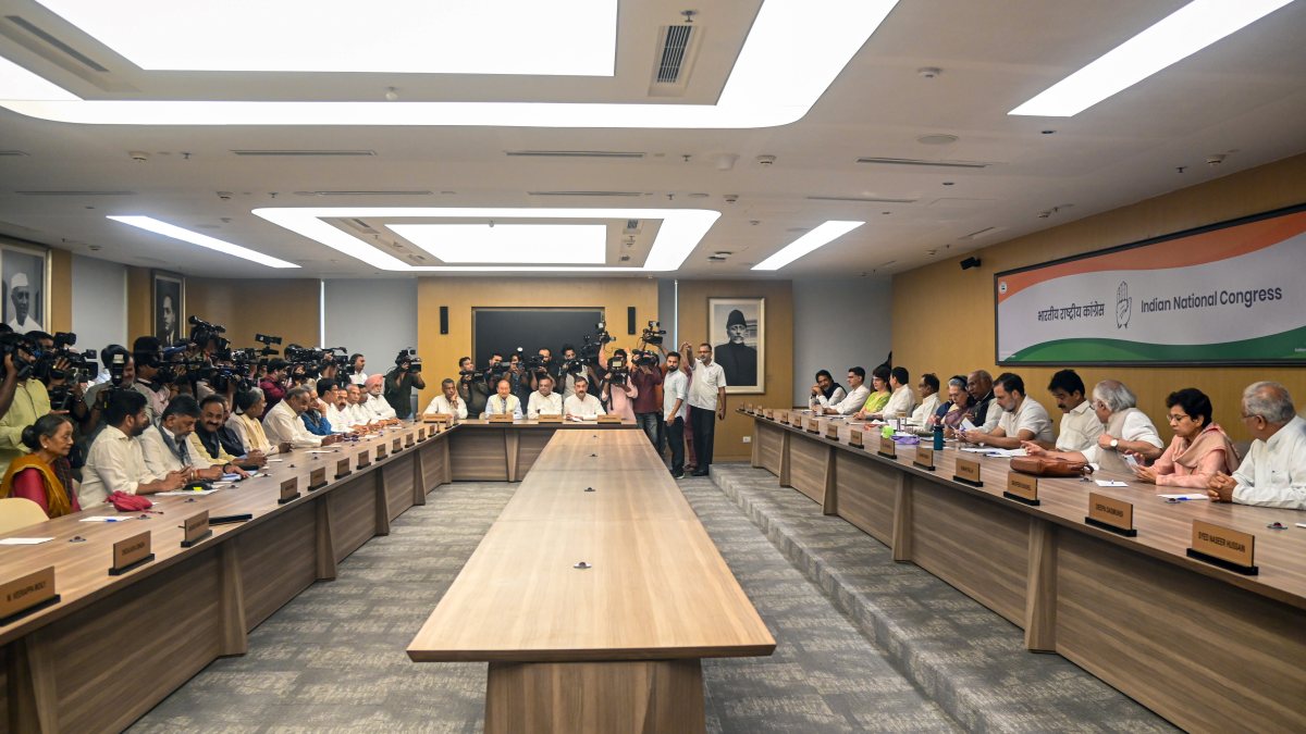 Congress leaders attend CWC meeting at Indira Bhawan