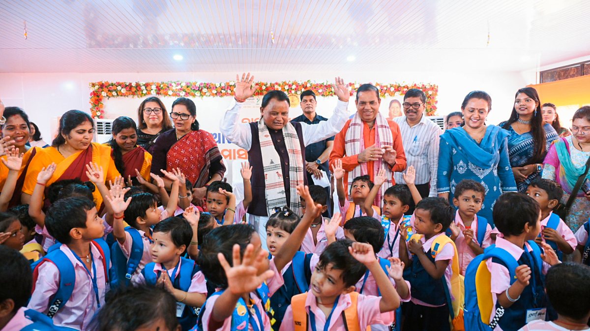 Odisha CM and deputy CM meet Anganwadi children in Bhubaneswar