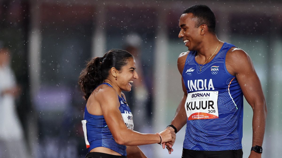 India mixed 4x400m relay team celebrates bronze at Asian Games