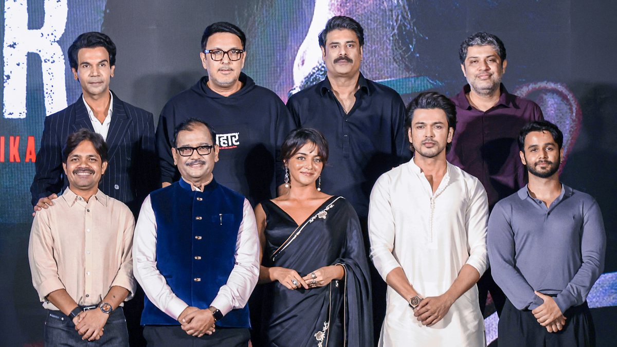 Ujjwal Nikam poses with crew at Prahaar trailer launch